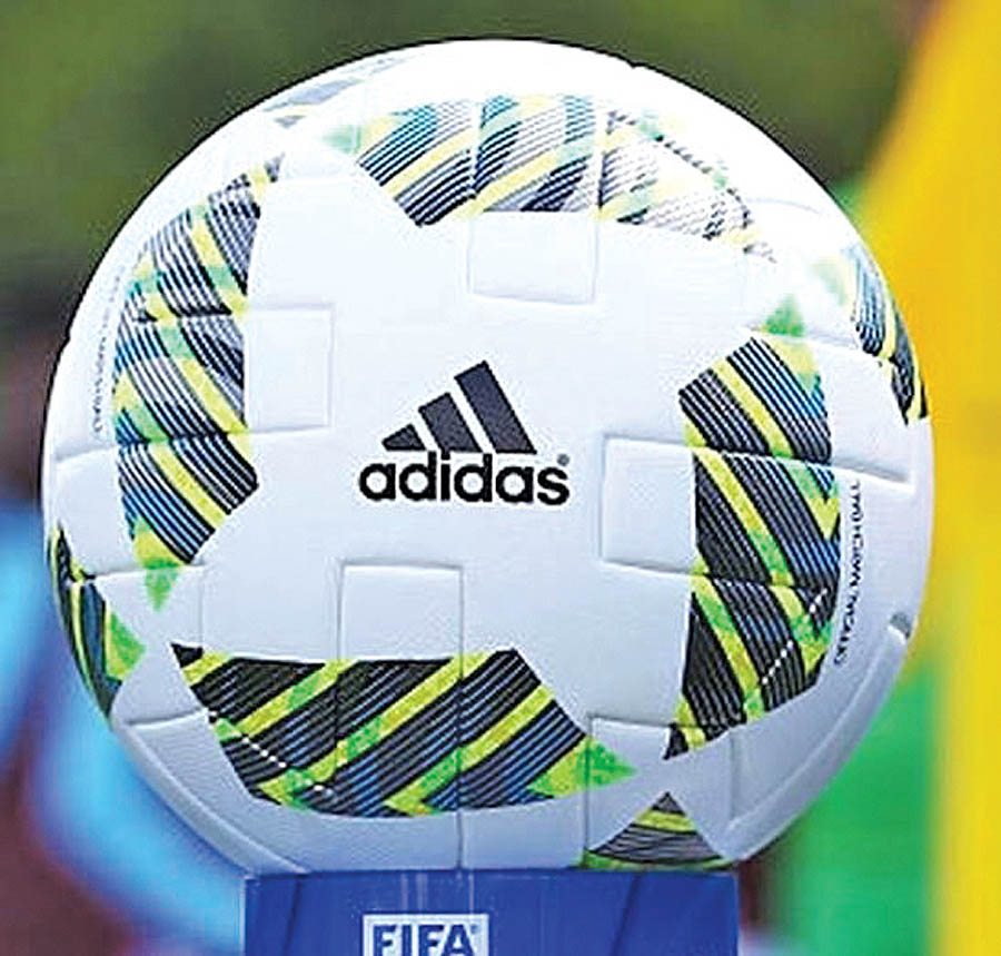 رونمایی از توپ رقابت‌های جام جهانی روسیه