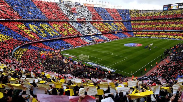 لیما: دیوانه نیستم راهی بارسلونا شوم