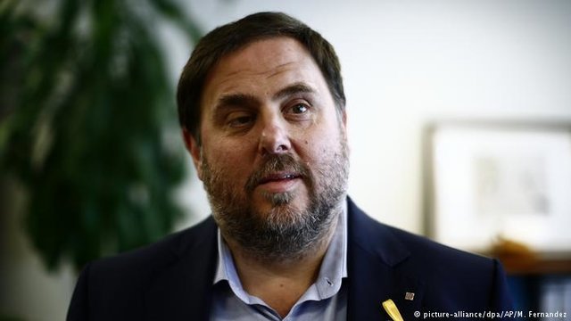 سنگ‌اندازی دادگاه عالی اسپانیا در روند حضور مقام ارشد جدایی‌طلبان کاتالونیا در کابینه جدید