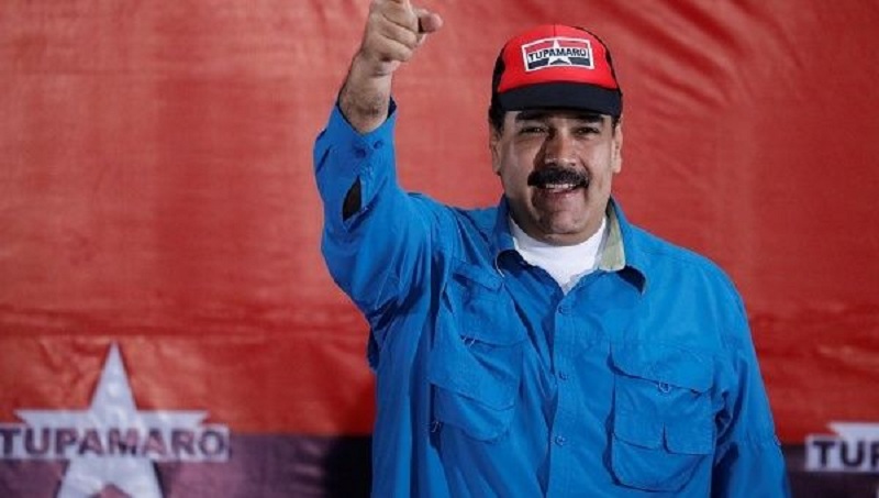 مادورو: آماده ام توافق نامه صلح را با مخالفان امضا کنم