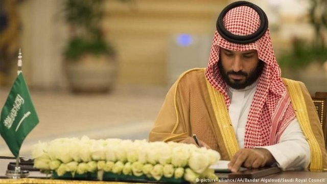 خرید ناو و جذب سرمایه‌گذاری خارجی در دستورکار سفر بن سلمان به فرانسه و اسپانیا