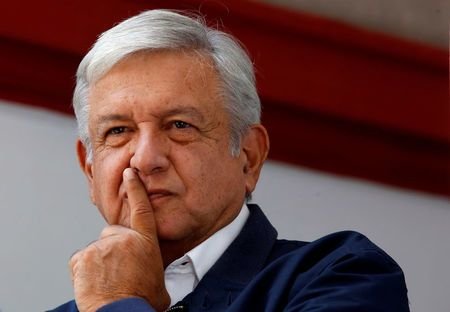 نامه رئیس‌جمهور جدید مکزیک به ترامپ درباره راهکار کنترل مهاجرت به آمریکا