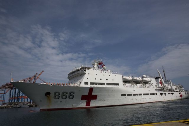 کشتی بیمارستانی چین در ونزوئلا پهلو گرفت