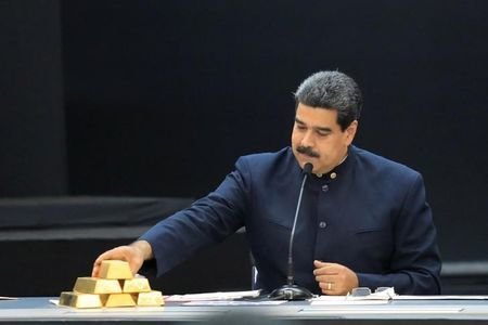 درخواست اپوزیسیون ونزوئلا از بانک انگلیسی برای ندادن طلا به دولت مادورو