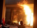 معترضان در پاراگوئه ساختمان مجلس را آتش زدند 