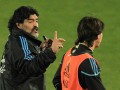 انتقاد تند مارادونا از سامپائولی، تمجید از مسی