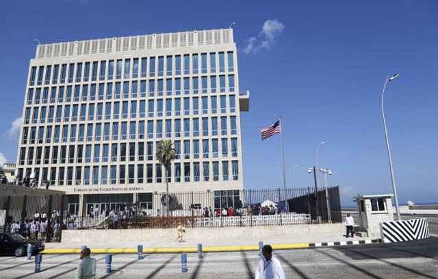 پنج سناتور آمریکایی خواهان تعطیلی سفارت آمریکا در کوبا شدند