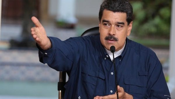 مادورو: تحریم های غیرقانونی آمریکا برای ما به فرصت های جدید تبدیل خواهد شد