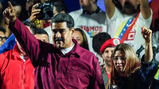پیروزی مادورو در انتخابات ریاست‌جمهوری ونزوئلا/ مخالفان نتیجه را قبول ندارند