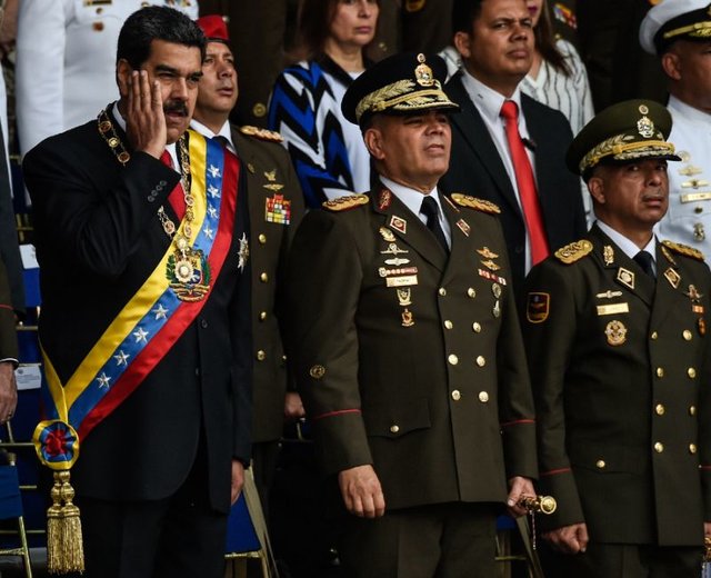وزیر خارجه آمریکا: "یک سری اقدامات" علیه ونزوئلا تدارک دیده‌ایم